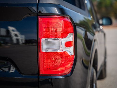 New 2025 Ford Maverick XLT w/ XLT Luxury Package image 10