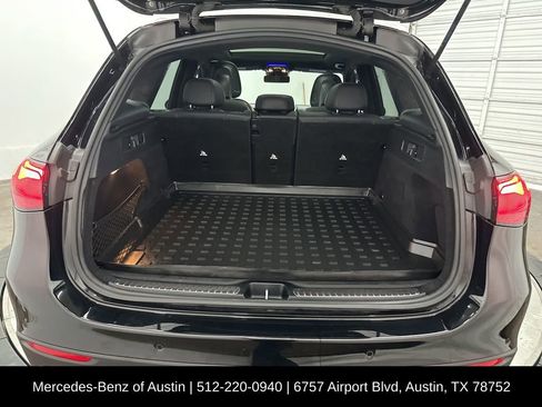 Used 2023 Mercedes-Benz GLC 300 image 23