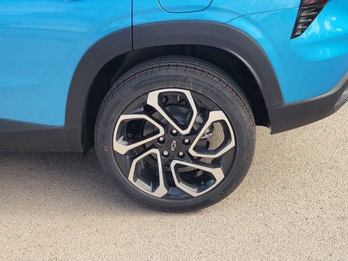 New 2026 Chevrolet Trax RS w/ Driver Confidence Package image 4