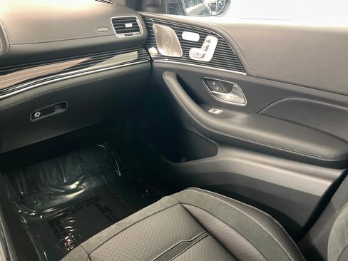 New 2026 Mercedes-Benz GLE 53 AMG 4MATIC image 10