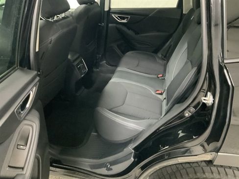 Used 2024 Subaru Forester Premium AWD/4WD image 15