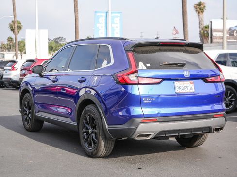 Used 2025 Honda CR-V Sport image 9