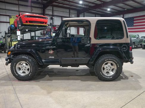 Used 2002 Jeep Wrangler Sahara AWD/4WD image 23