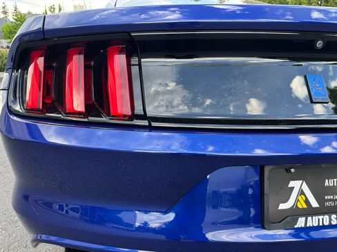 Used 2015 Ford Mustang GT w/ GT Performance Package RWD image 15