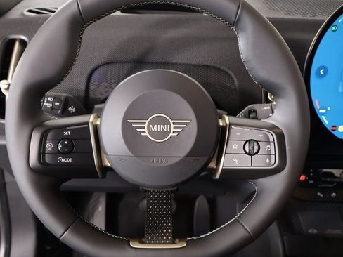 New 2026 MINI Cooper Countryman SE image 3