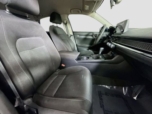 Used 2023 Honda Civic LX image 29
