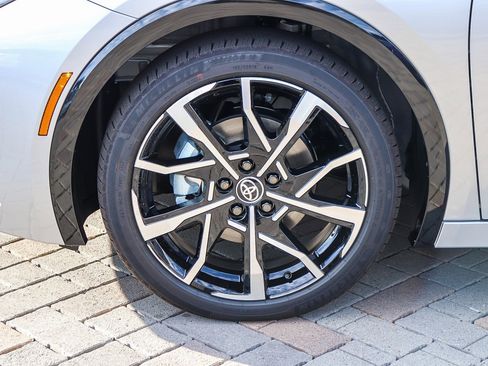 New 2026 Toyota Prius Plug-In Hybrid image 12