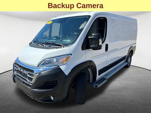 Used 2025 RAM ProMaster 2500 w/ U-Haul Equipment Group FWD image 5