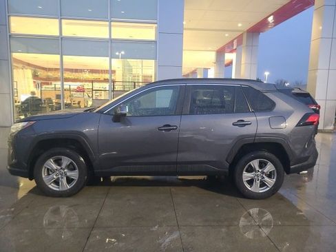 Used 2024 Toyota RAV4 XLE image 4