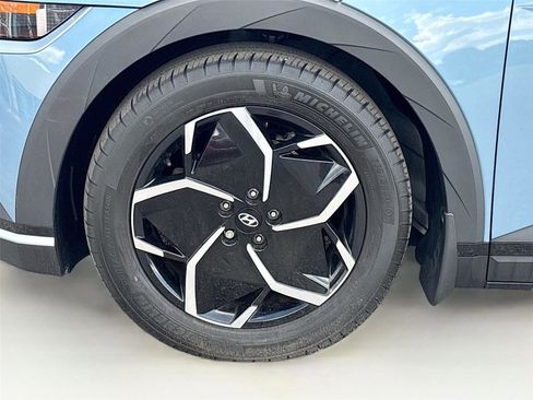 Used 2024 Hyundai Ioniq 5 SEL RWD image 33