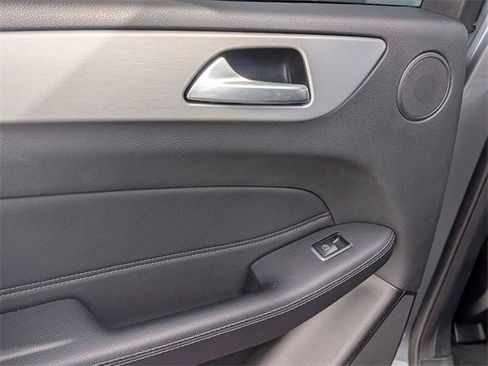 Used 2019 Mercedes-Benz GLE 43 AMG GLE 43 AMG image 30