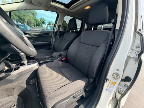 Used 2019 Honda Fit EX image 11