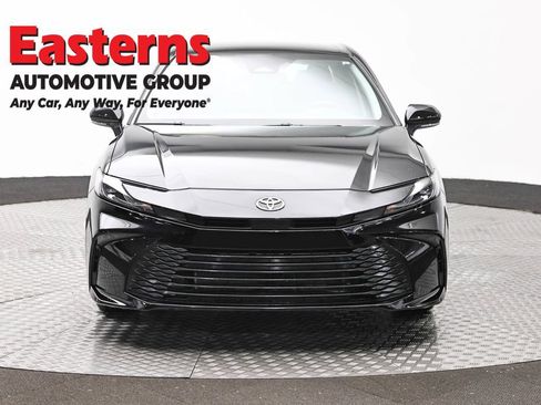 Used 2025 Toyota Camry LE FWD image 2