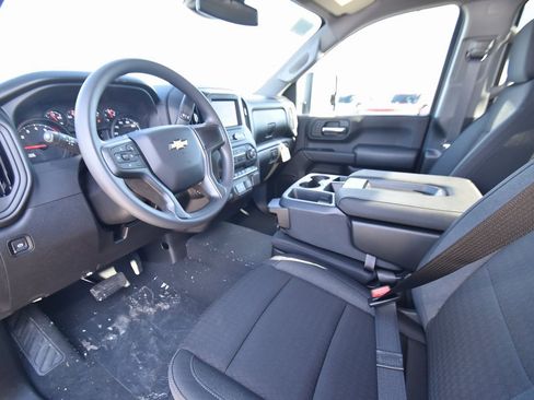 New 2026 Chevrolet Silverado 2500 Custom w/ Custom Value Package image 10