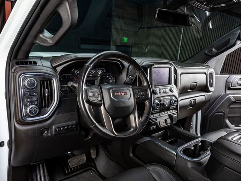 Used 2021 GMC Sierra 2500 AT4 w/ Gooseneck/5TH Wheel Package image 17