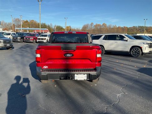 New 2025 Ford Maverick XLT w/ XLT Luxury Package image 6