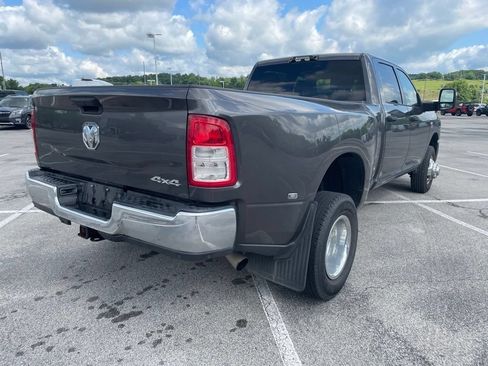 Used 2024 RAM 3500 Tradesman w/ Chrome Appearance Group AWD/4WD image 6