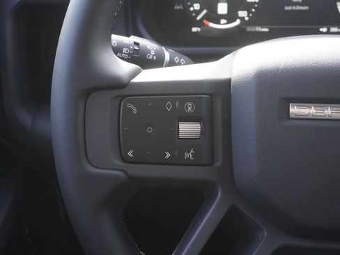 New 2026 Land Rover Defender 110 X-Dynamic SE image 12