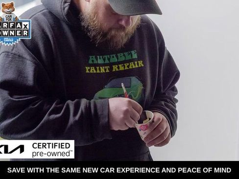 Certified 2024 Kia Sorento S image 13