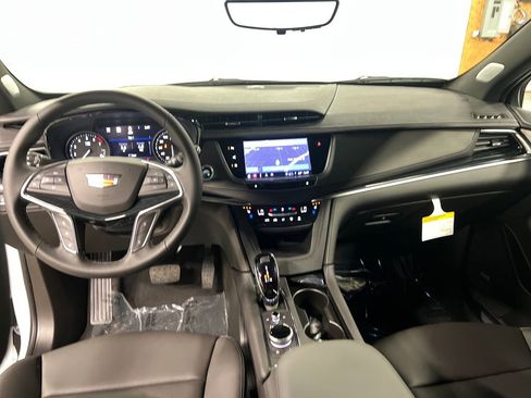 New 2026 Cadillac XT5 Premium Luxury AWD/4WD image 16