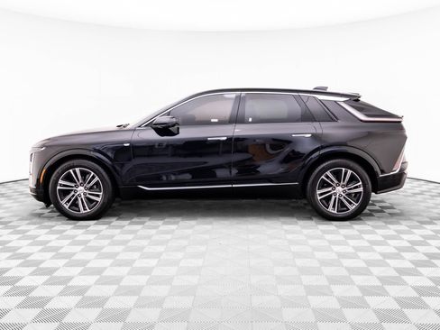 Certified 2024 Cadillac Lyriq Luxury RWD image 2