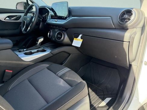 New 2026 Chevrolet Blazer LT w/ Convenience Package image 31
