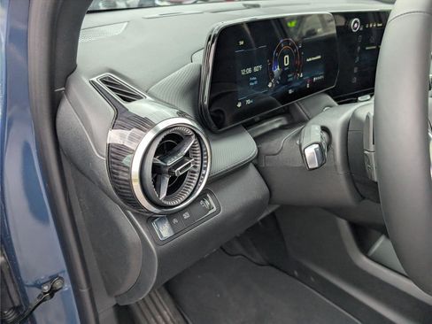 New 2026 Chevrolet Equinox LT w/ Midnight Edition FWD image 17
