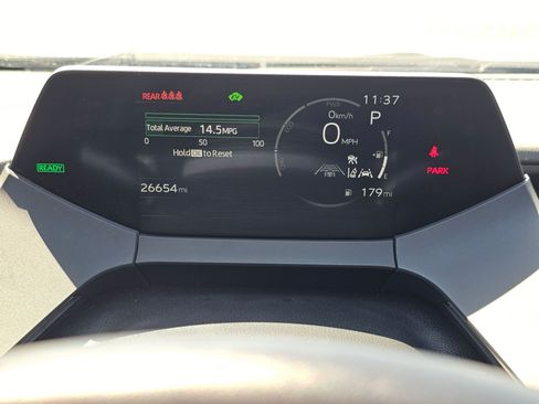Used 2024 Toyota Prius LE AWD/4WD image 22