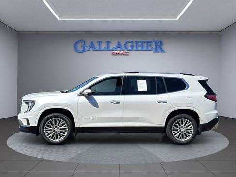 Used 2024 GMC Acadia Denali AWD/4WD image 9