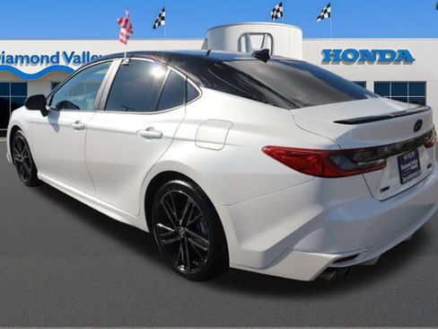 Used 2025 Toyota Camry XSE image 4