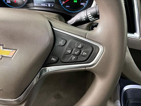 Used 2016 Chevrolet Malibu LT FWD image 21