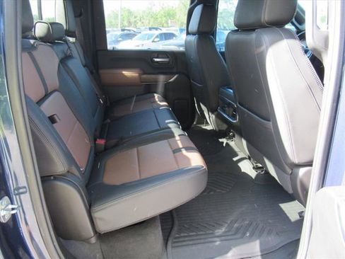 Used 2022 Chevrolet Silverado 3500 High Country w/ Safety Package II AWD/4WD image 36