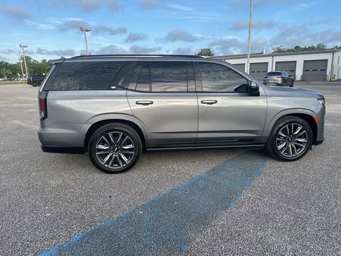 Used 2021 Cadillac Escalade Sport w/ Driver Assist Tech Package AWD/4WD image 8