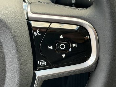 New 2026 Volvo XC60 T8 Plus w/ Protection Package Premier AWD/4WD image 24