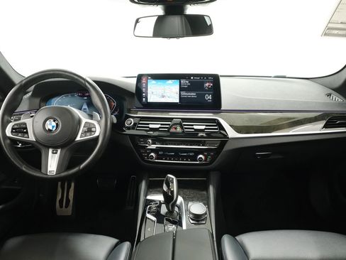 Used 2023 BMW 540i xDrive w/ M Sport Package AWD/4WD image 8