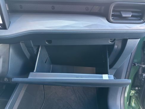 New 2025 Ford Maverick Lariat w/ Black Appearance Package image 35