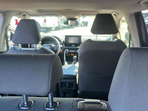 Certified 2019 Toyota RAV4 XLE image 13