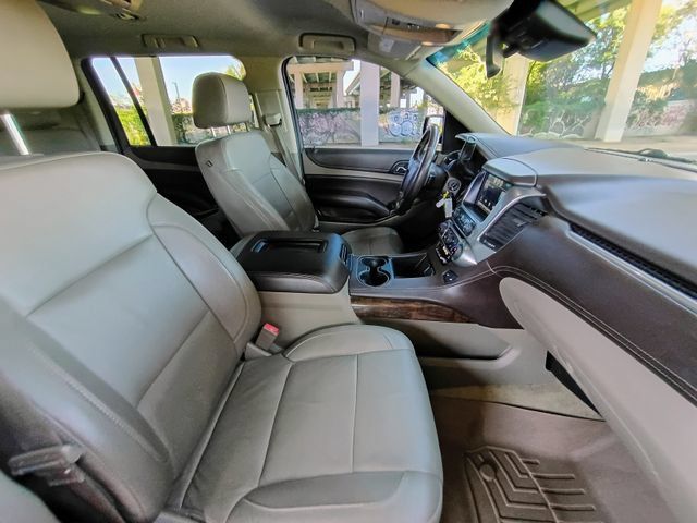 Used 2015 Chevrolet Suburban LT RWD image 46