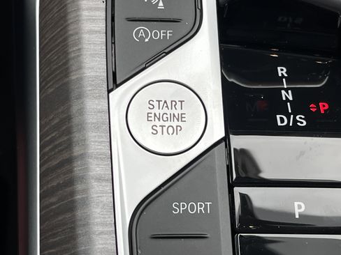 New 2026 BMW 430i 430i w/ M Sport Package image 11