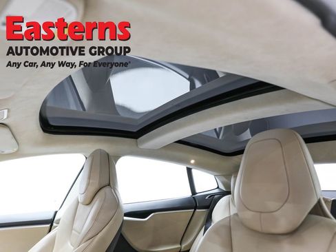 Used 2017 Tesla Model S 75D image 31