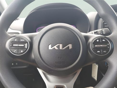 Used 2024 Kia Soul LX w/ Option Group 015 image 29