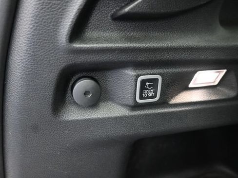 Used 2021 Jeep Grand Cherokee L Laredo AWD/4WD image 7