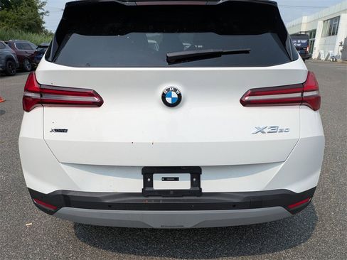New 2025 BMW X3 xDrive30i w/ Convenience Package image 4