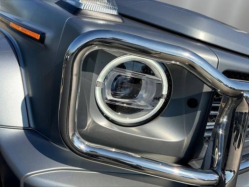 Used 2023 Mercedes-Benz G 550 image 30