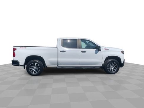 Certified 2019 Chevrolet Silverado 1500 LT Trail Boss AWD/4WD image 9