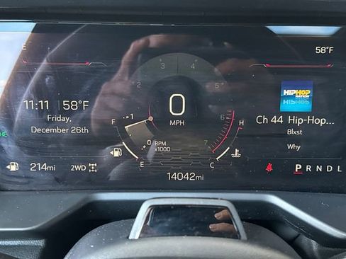 Used 2024 GMC Acadia AT4 w/ Super Cruise Package image 42