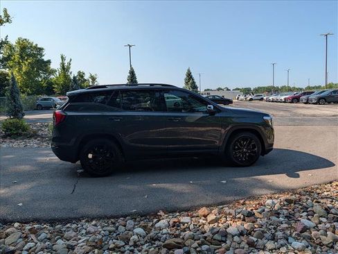 Used 2020 GMC Terrain SLT w/ Preferred Package FWD image 6