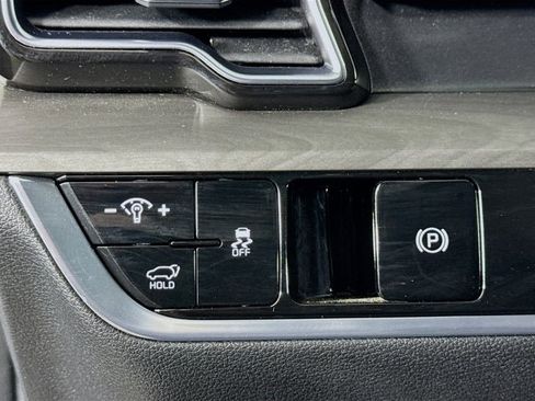 Used 2023 Kia Sportage X-Line w/ X-Line Premium Package image 10