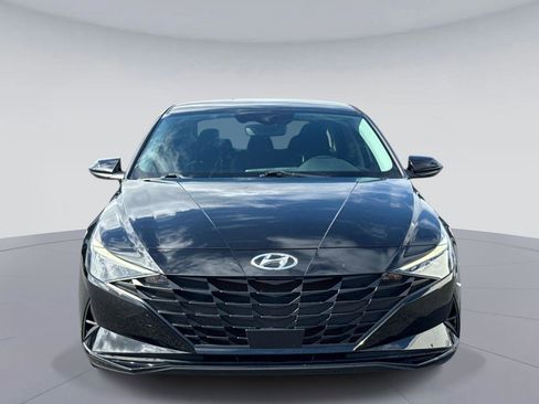 Used 2022 Hyundai Elantra SEL w/ Convenience Package image 9