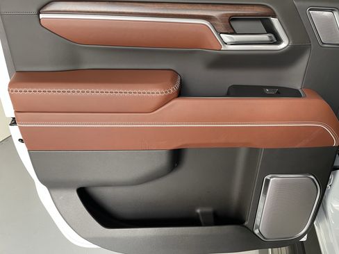New 2026 GMC Sierra 1500 Denali Ultimate AWD/4WD image 8